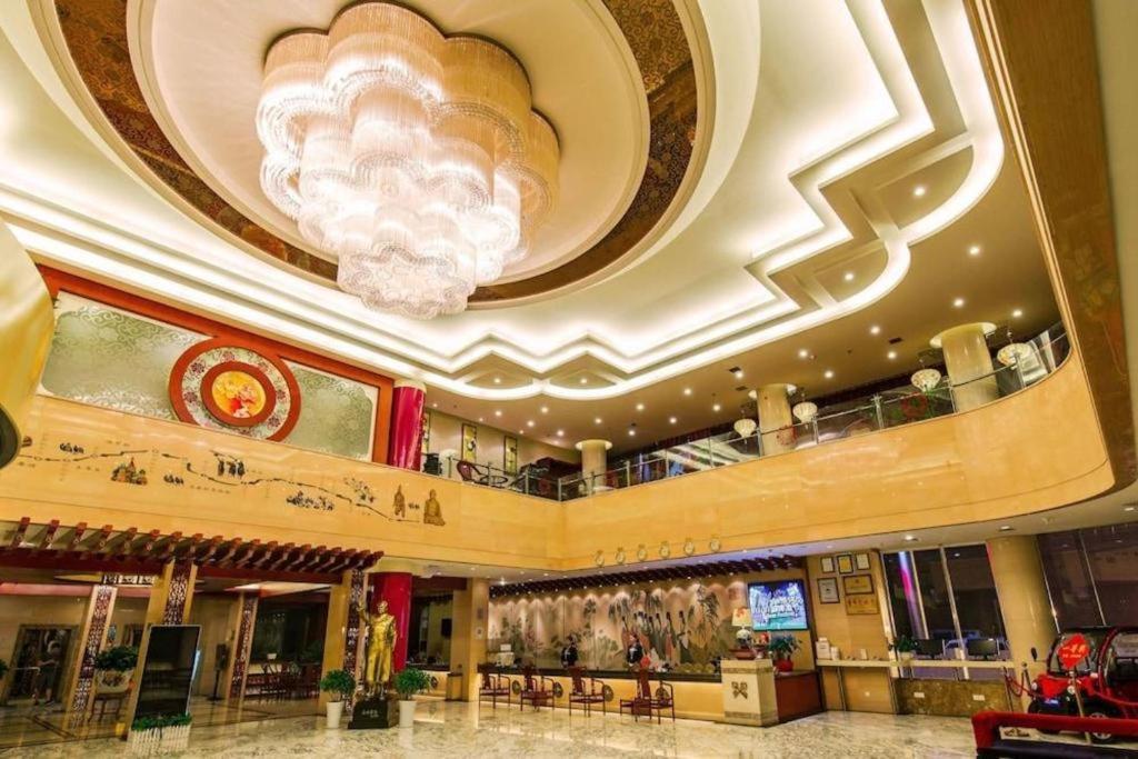 New Friendship Hotel ลั่วหยาง ภายนอก รูปภาพ